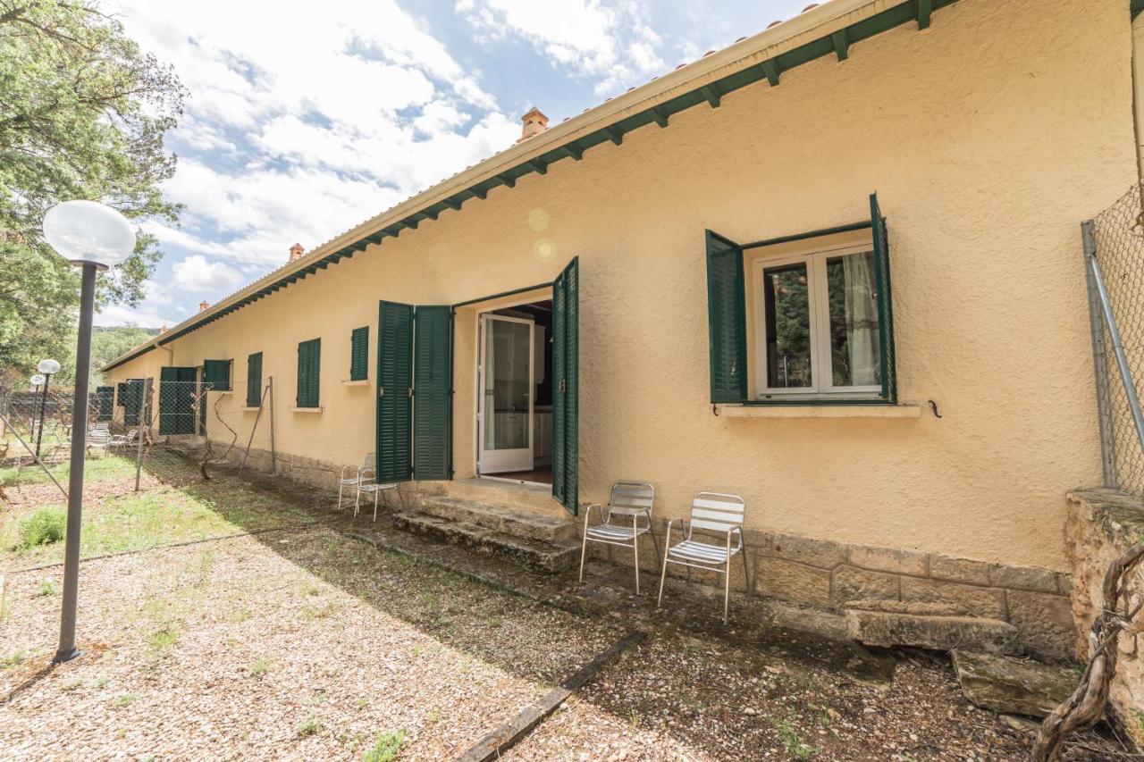 Apartamentos Rurales El Colvillo Trillo Exterior foto